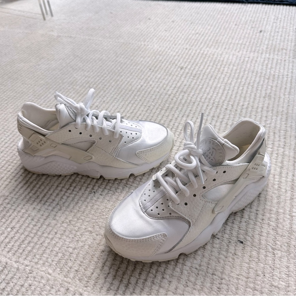 Nike Women’s Air Huarache